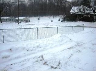 465 Honesdale Rd, Waymart, PA 18472