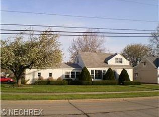 31105 Willowick Dr, Willowick, OH 44095