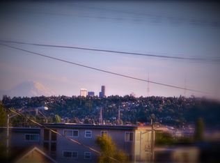 1400 NW 63rd St #4, Seattle, WA 98107