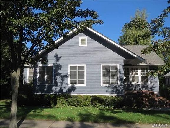2nd image of 314 Manor Pl