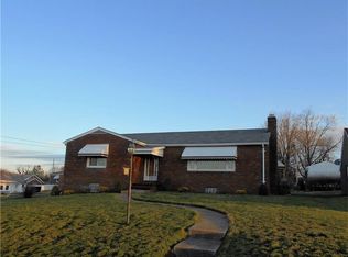 114 W Elizabeth St, New Castle, PA