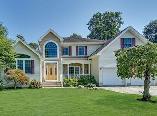 10 Sequoia Ct, Brielle, NJ 08730