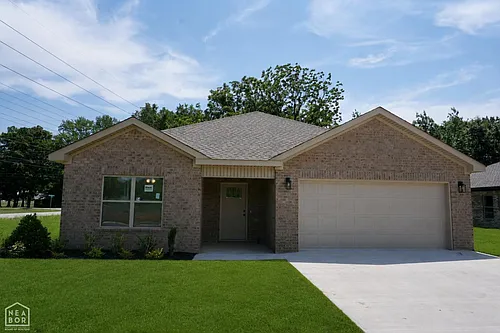 5400 Lotus St Photo 1