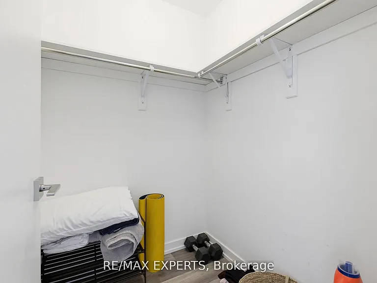 430 Essa Rd #325 — Photo 19