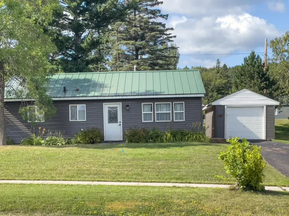 86 Banks Blvd, Silver Bay, MN 55614