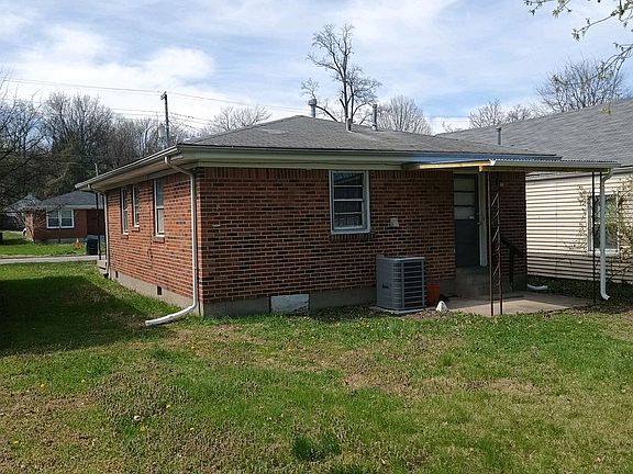4th image of 4113 La Salle Ave