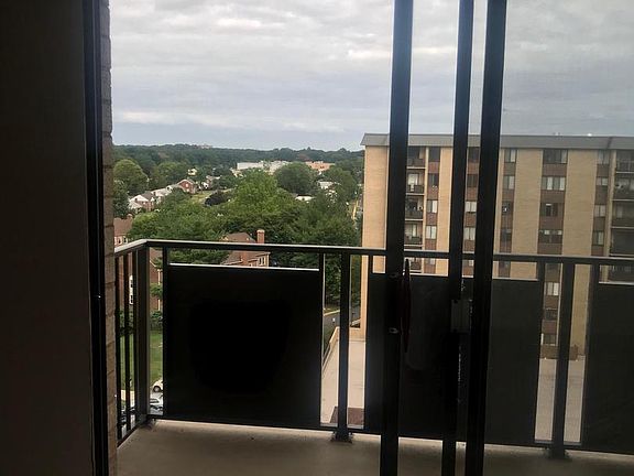 5th image of 3100 S Manchester St APT 927