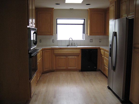 4th image of 213 Via Lantana #213