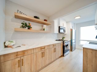 475 Dunluce Rd NW, Edmonton, AB T5X4Y5