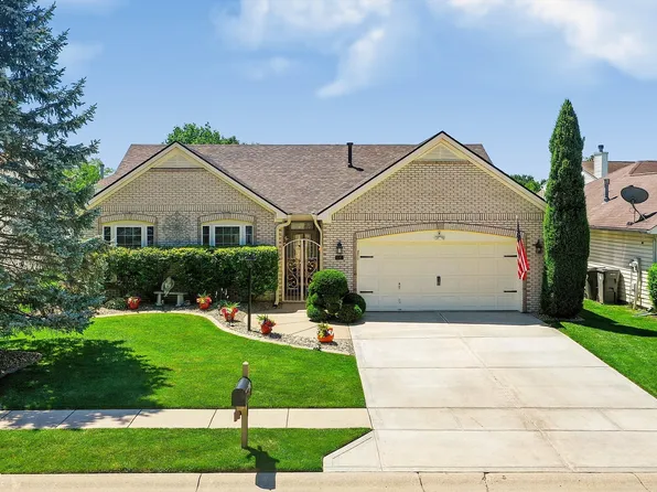 5943 Copeland Mills Dr, Indianapolis, IN 46221