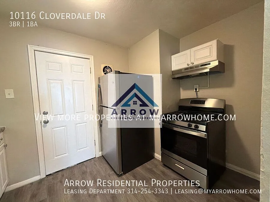 10116 Cloverdale Dr. | 3 BR 1 BA | Fenced Yard — Photo 3