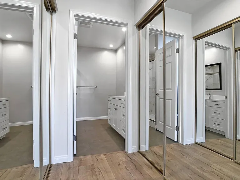 1601 Selby Ave #102 — Photo 7