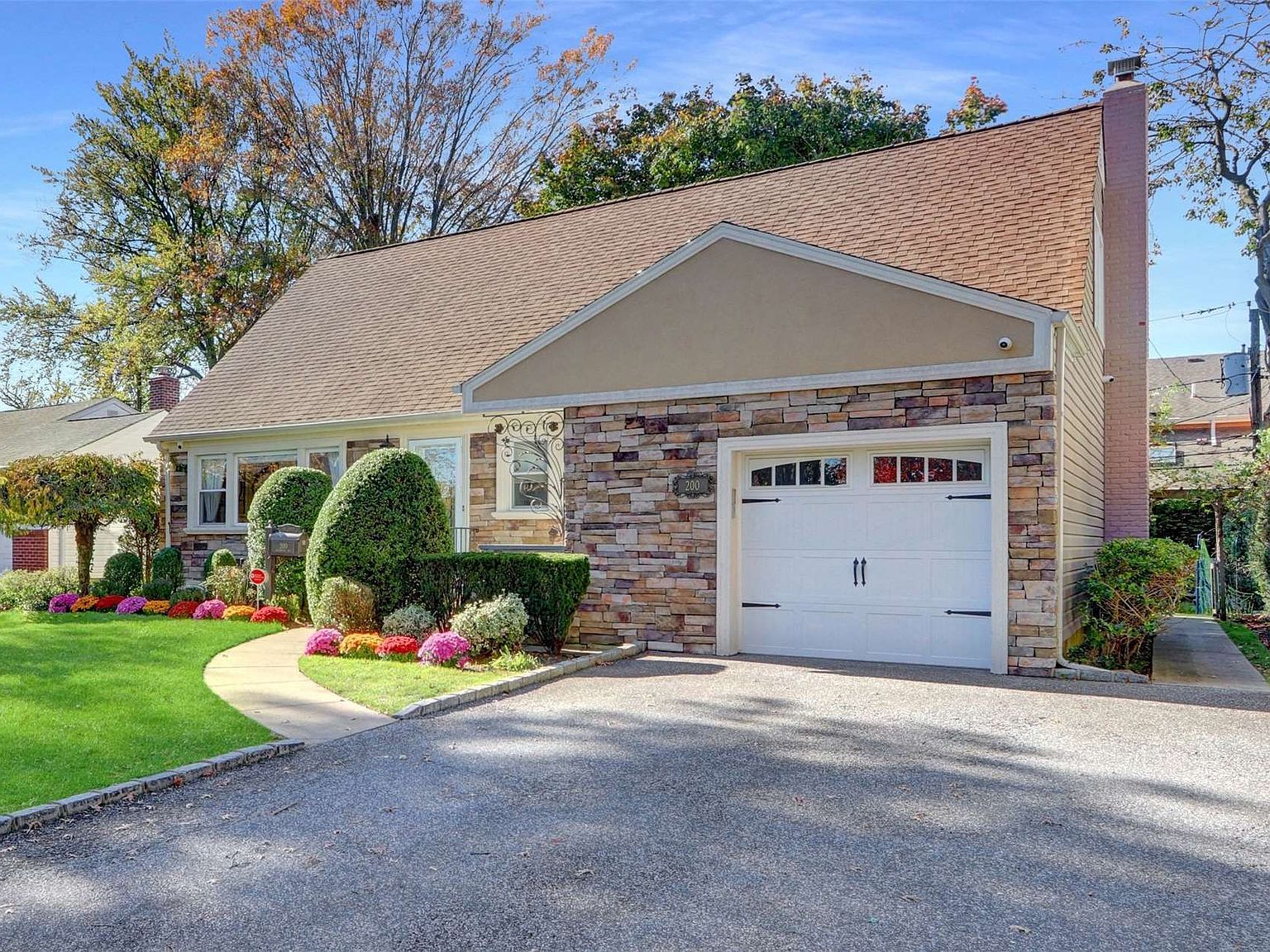 200 Brompton Road, Garden City, NY 11530 Zillow