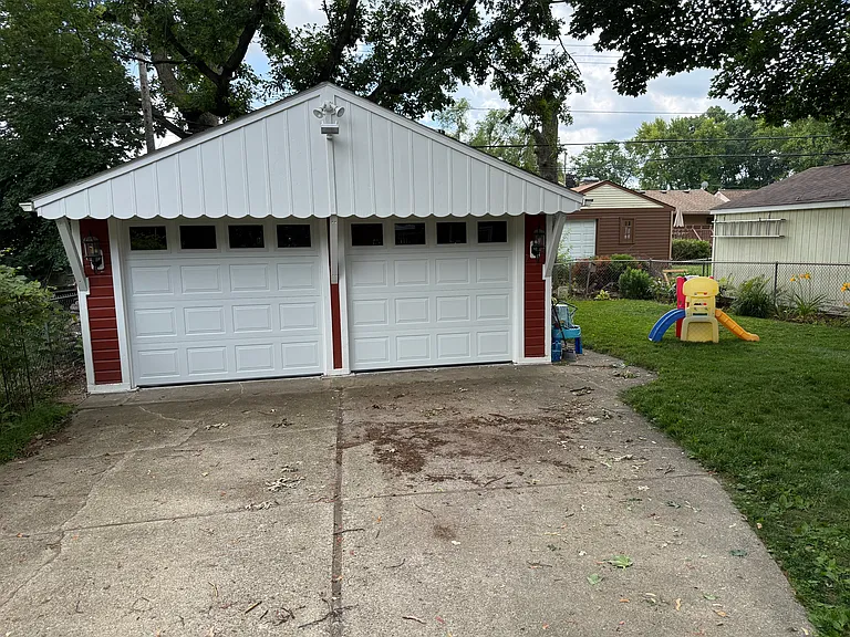 444 Roth Blvd — Photo 6