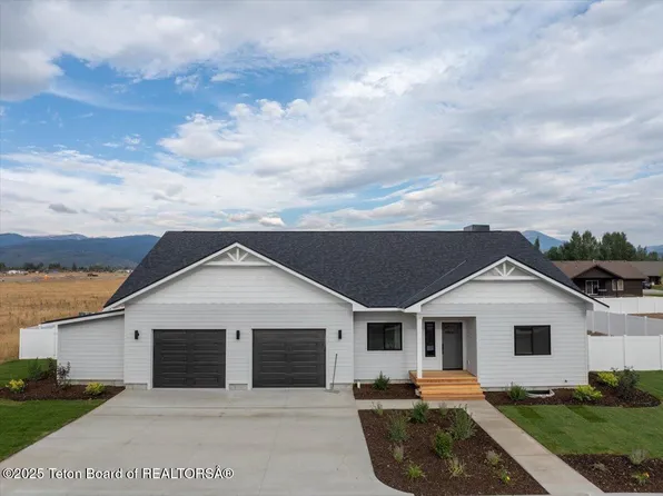 8815 Jess Dr, Victor, ID 83455