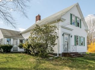 341 County Rd, Rochester, MA 02770
