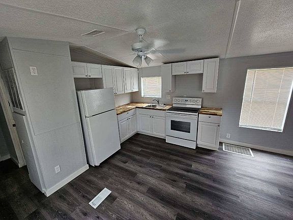 2nd image of 2435 Madrid Dr