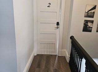 199 Catharine St N #2, Hamilton, ON