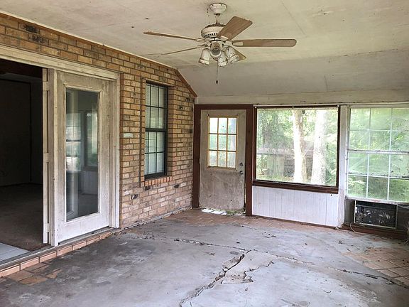 2nd image of 279 County Road 4942