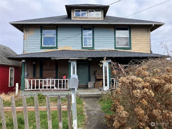 215 K Street, Hoquiam, WA 98550