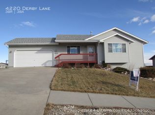 4220 Derby Ln, Rapid City, SD 57701