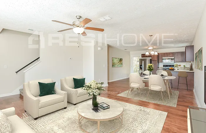 3 bed, 2.0 bath, 1532 sqft, $1,945 — Photo 3