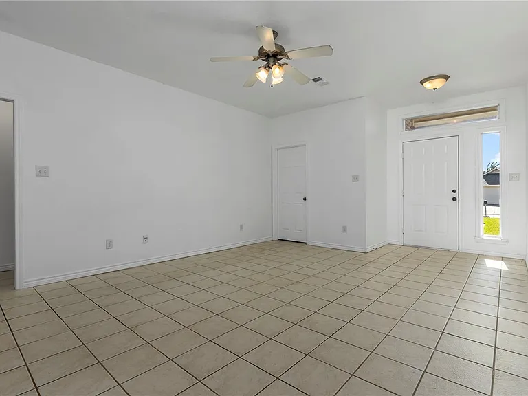 3511 Farah Dr — Photo 10
