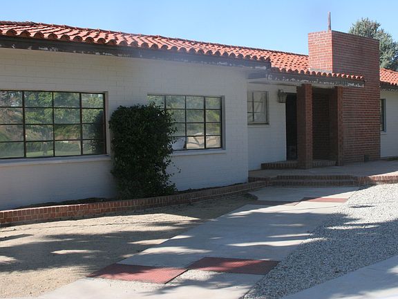 4th image of 1822 W Avenue L12