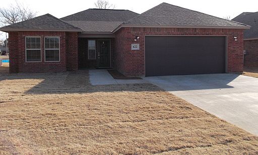 1st image of 622 Lone Oak Dr