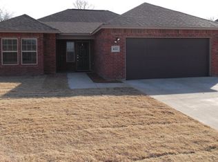 622 Lone Oak Dr, McAlester, OK 74501