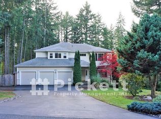 6107 NW Spectrum Ct, Bremerton, WA