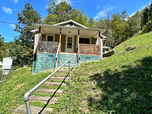 84 Hamlin Crk, Castlewood, VA 24224