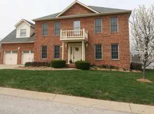 24 Pinnacle Dr, Charleston, WV 25311