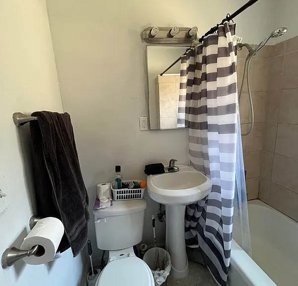 3811 Birch St — Photo 15
