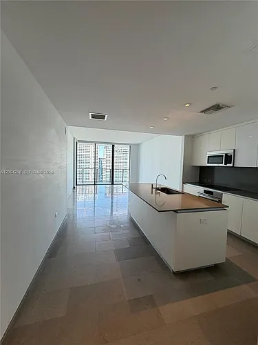 68 SE 6th St #2506 Photo 1
