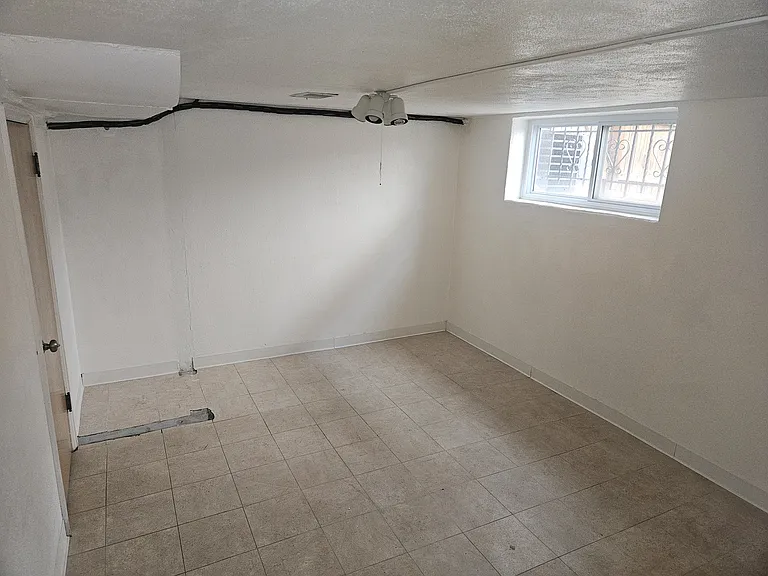 4840 W 30th Ave — Photo 17