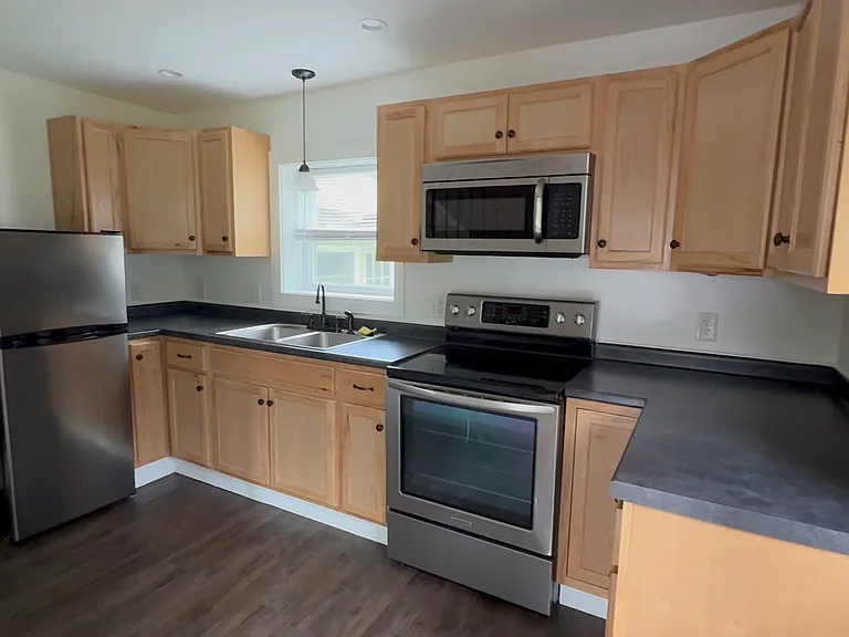 5 Chadbourne Rd #4 — Photo 6