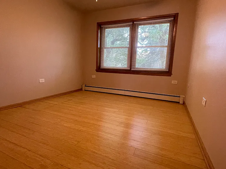 10743-10749 S Pulaski Rd #14 — Photo 7