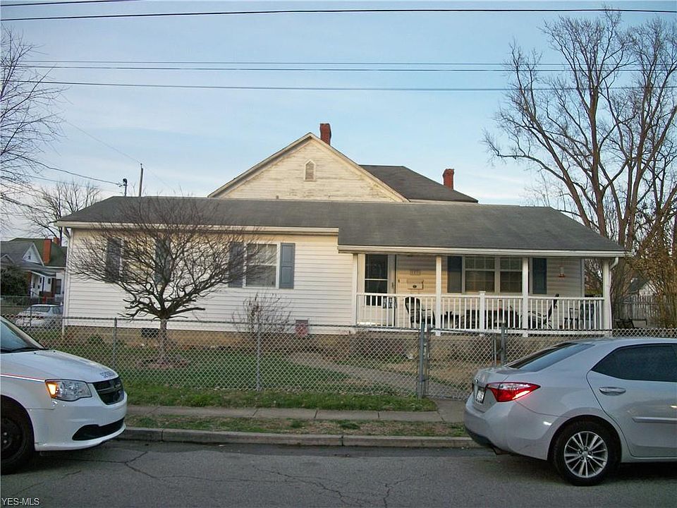 1st image of 609 17th St