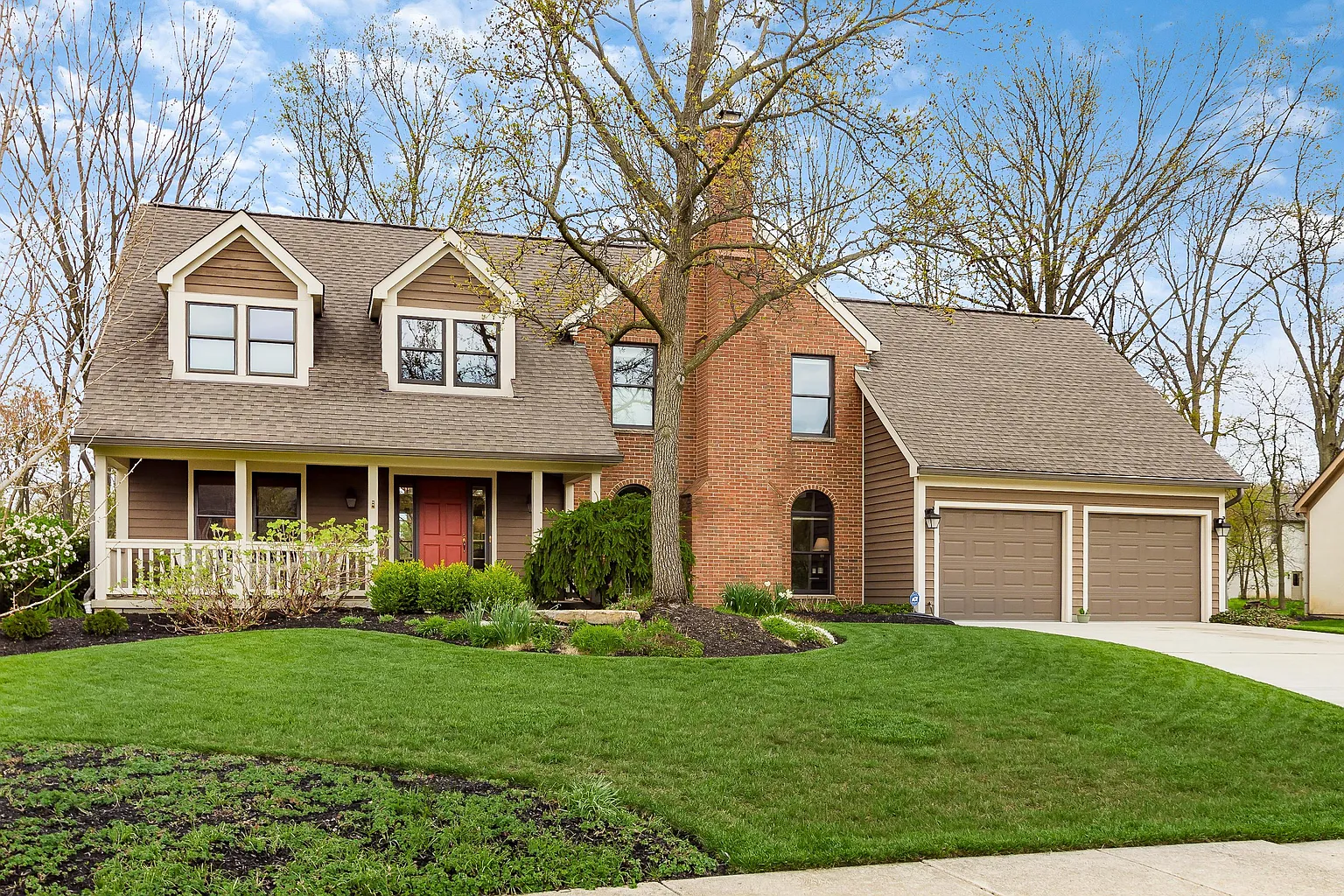 349 Olenview Cir W photo 1