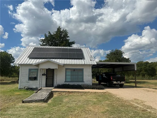 201 N Waco St, Mart, TX 76664