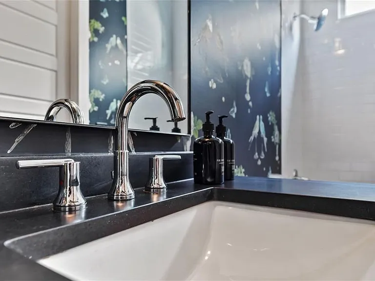 222 Lampkin St NE — Photo 11