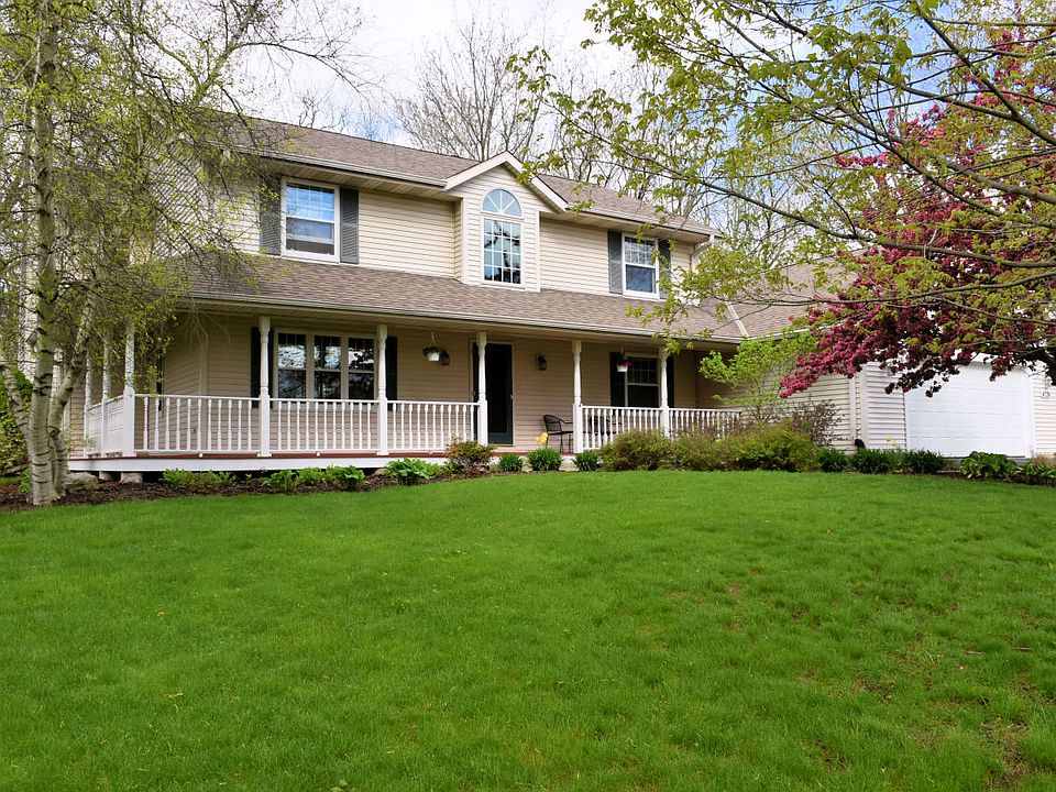 1st image of 4736 Fairway Dr
