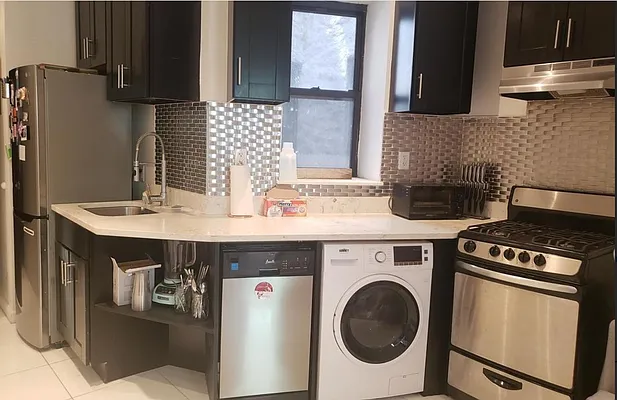 Rented by Corcoran | media 1