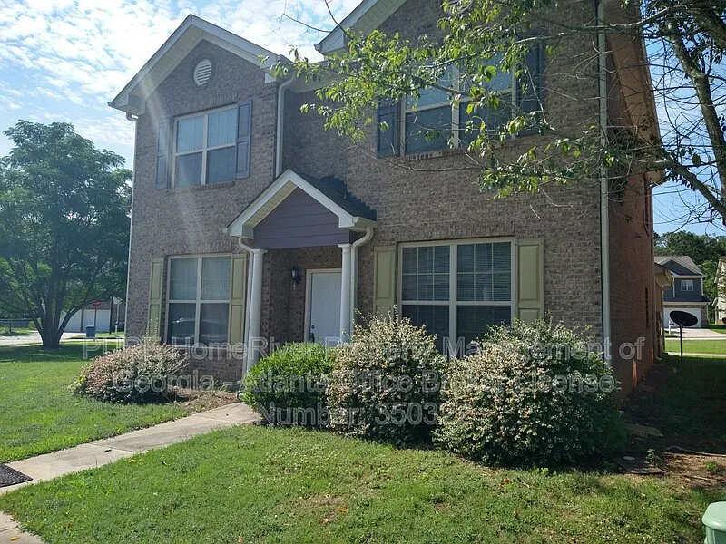 554 Tulip Ln