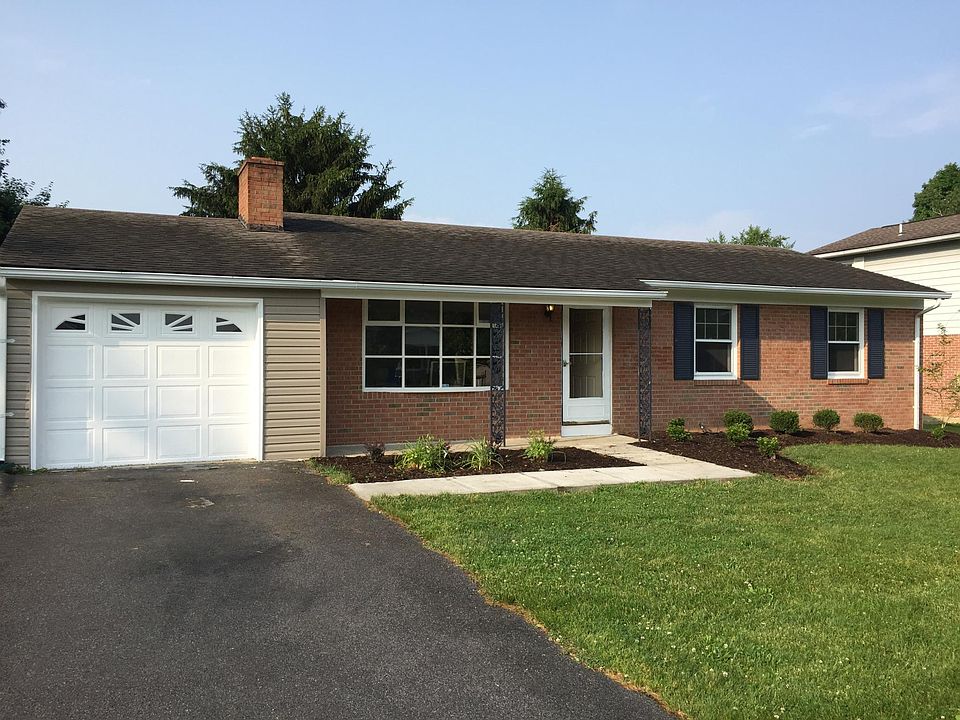 1st image of 17506 Stone Valley Dr