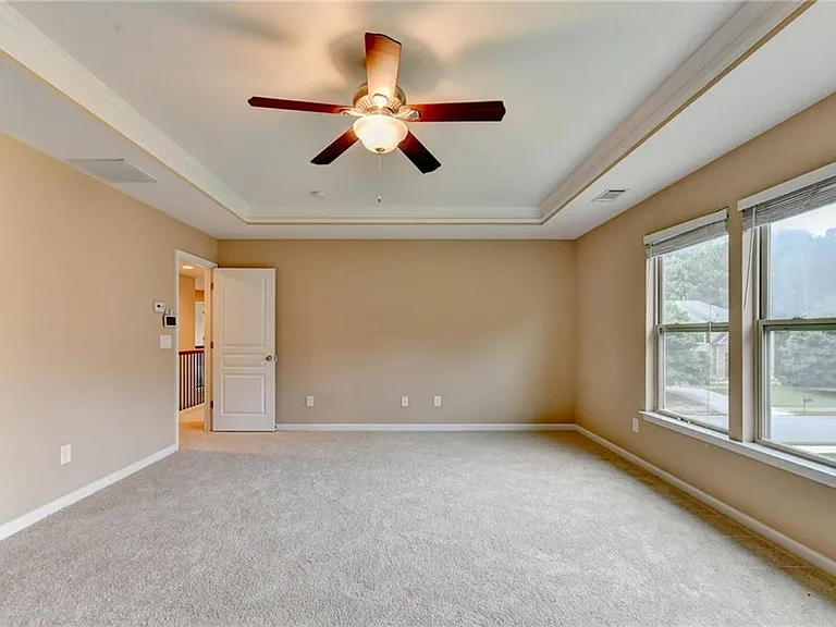 4228 Woods Creek Ln — Photo 60