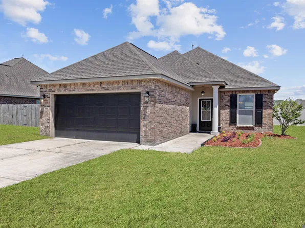 102 Caddo Ct, Lafayette, LA 70506