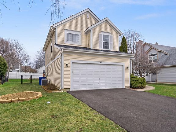 3rd image of 1452 Newcastle Ln