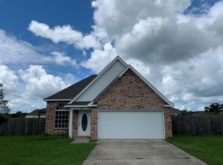 87 Hunters Trce, Picayune, MS 39466